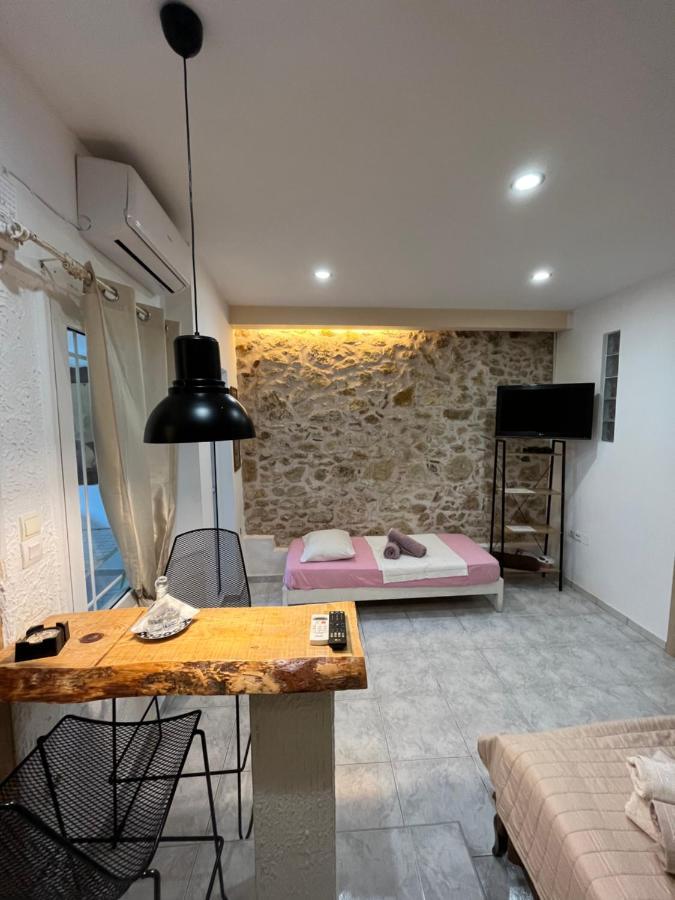 Papyrus City Centre Apartments 伊拉克利翁 外观 照片