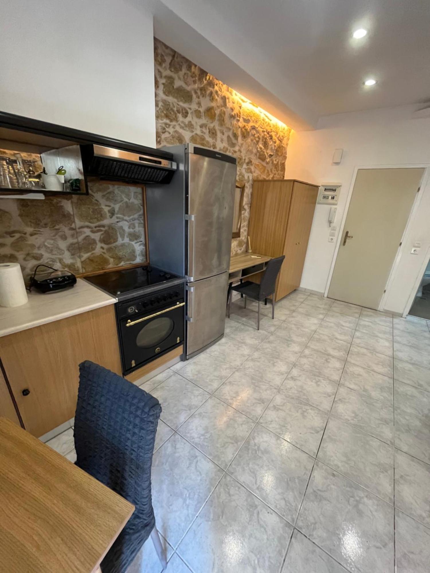 Papyrus City Centre Apartments 伊拉克利翁 外观 照片